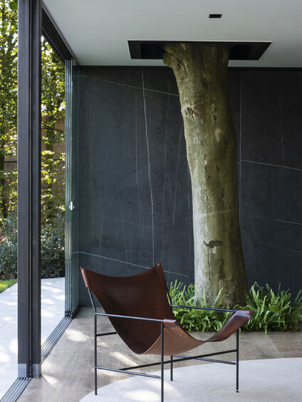 Sahara Noir y Vermont Oak en el proyecto Poolhouse V